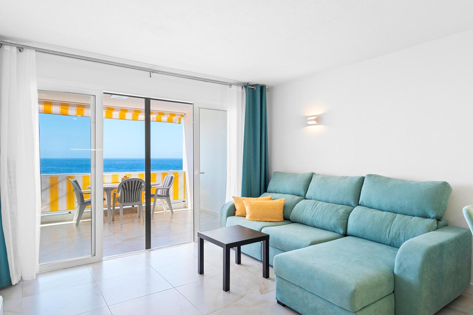 Neptuno Ocean View, Beach Line With Pool Puerto de Santiago  Extérieur photo