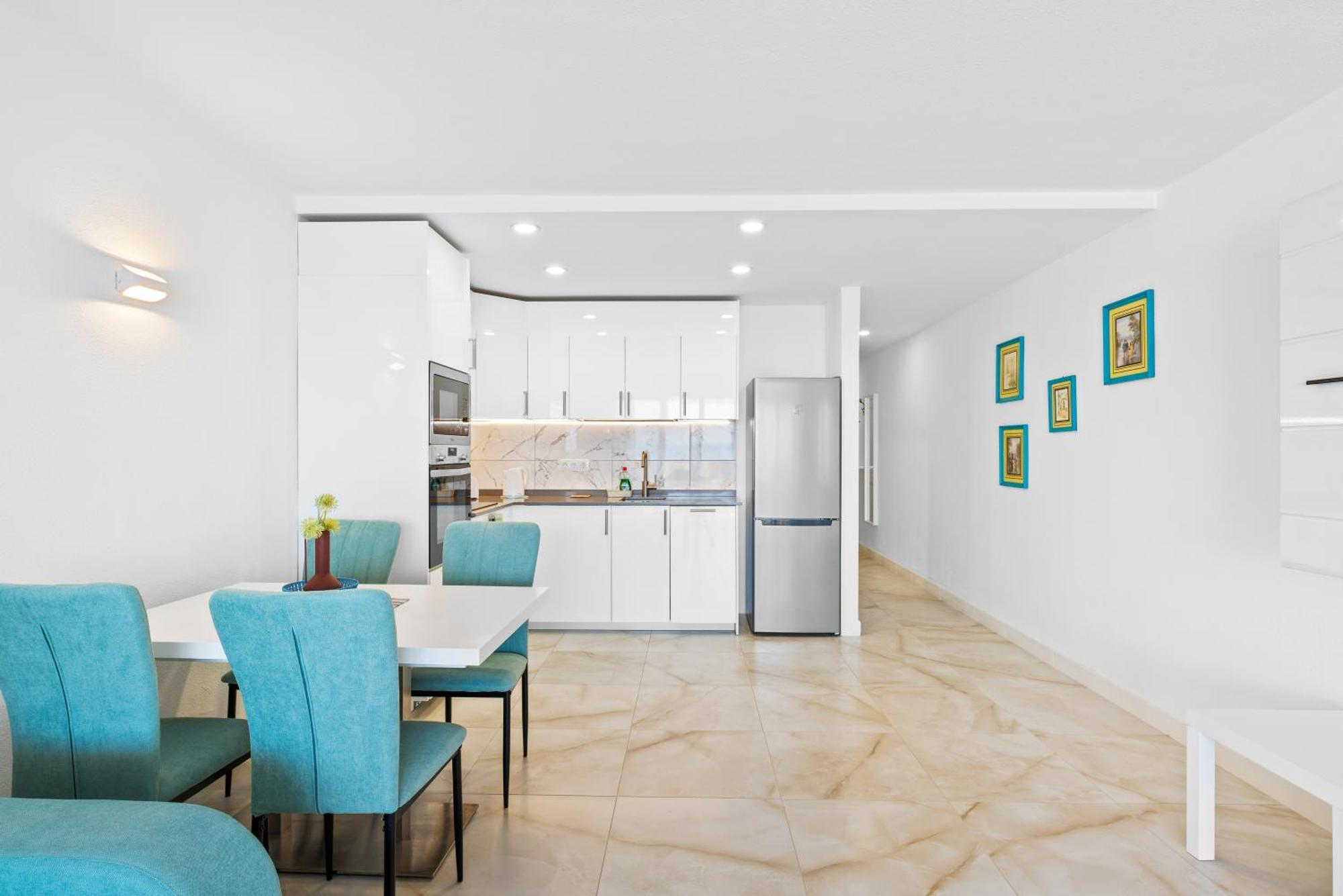 Neptuno Ocean View, Beach Line With Pool Puerto de Santiago  Extérieur photo