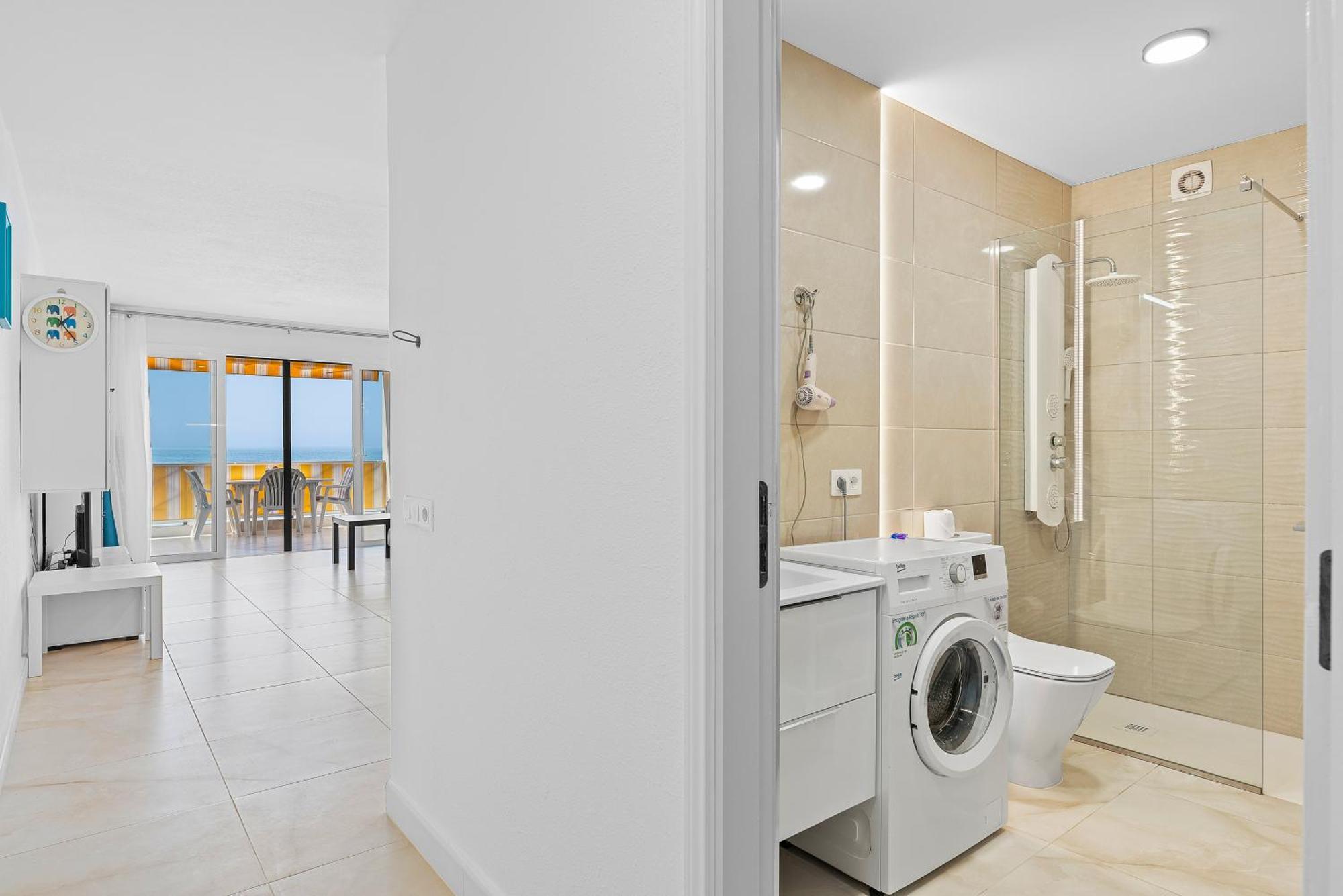 Neptuno Ocean View, Beach Line With Pool Puerto de Santiago  Extérieur photo